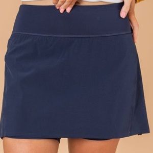 Get moving 14”skort by Spann